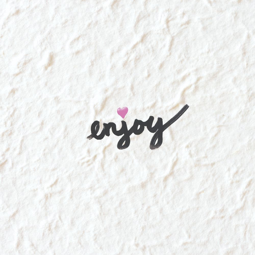 Medium_murs_enjoy