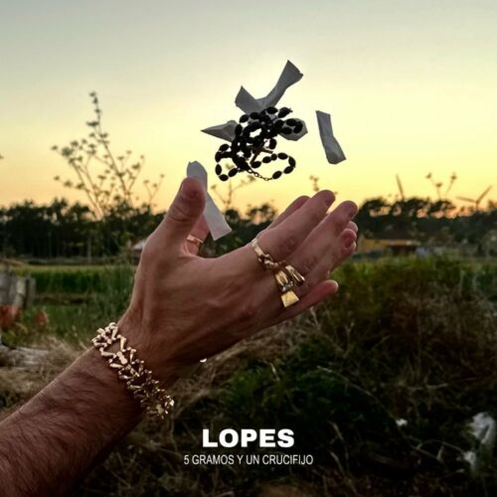 5 Gramos & Un Crucifijo