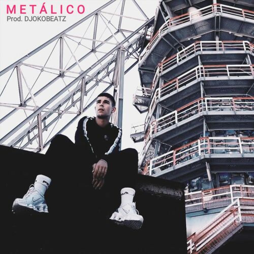 Metálico