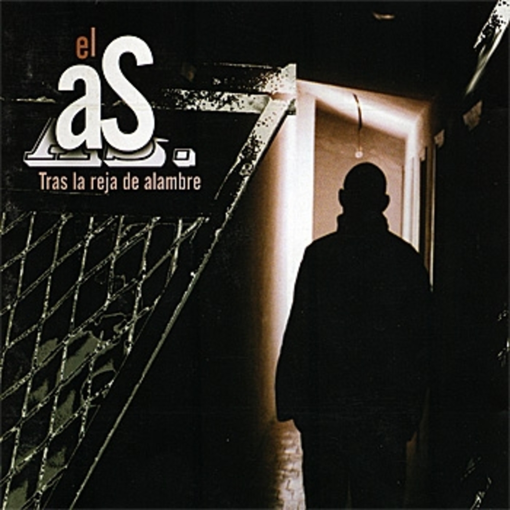 Tras la Reja de Alambre