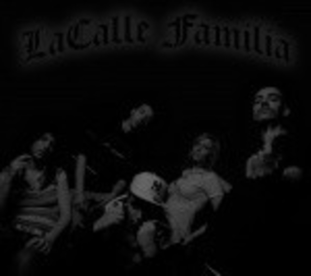 LaCalle Familia