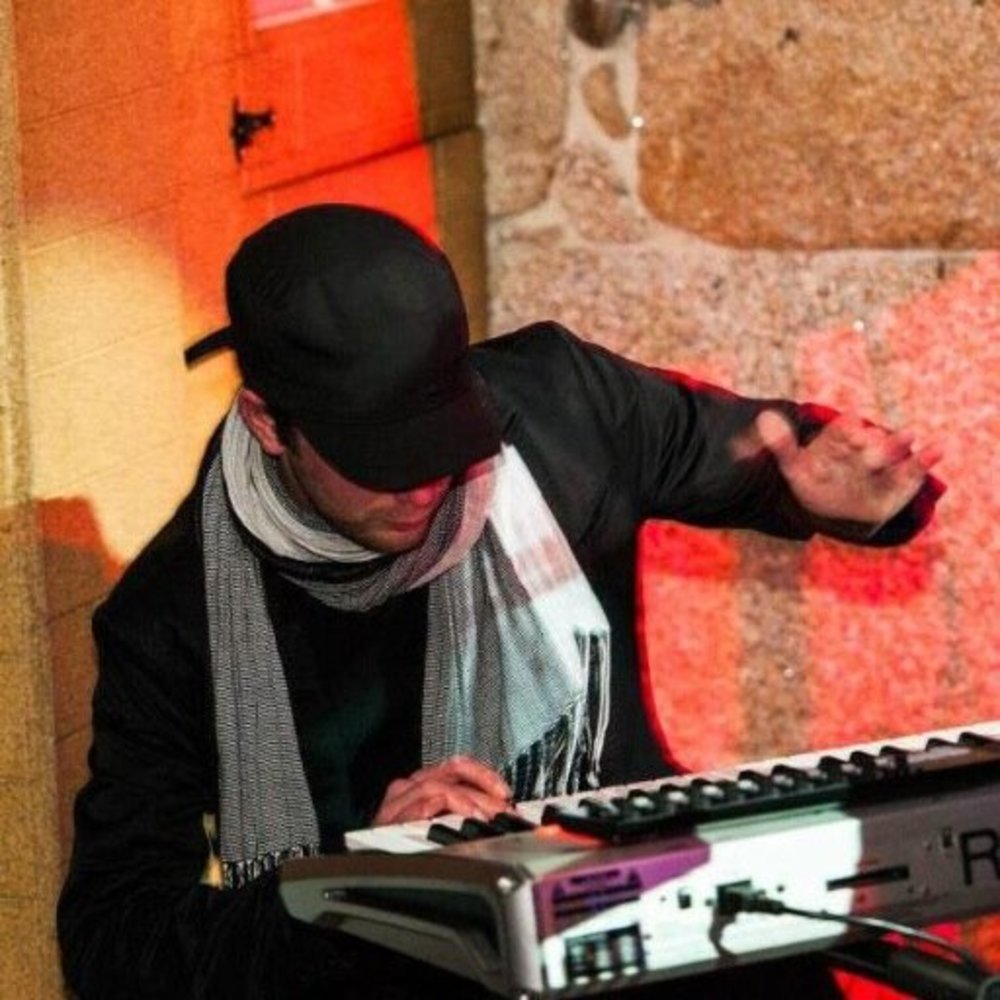 Adrián Solla