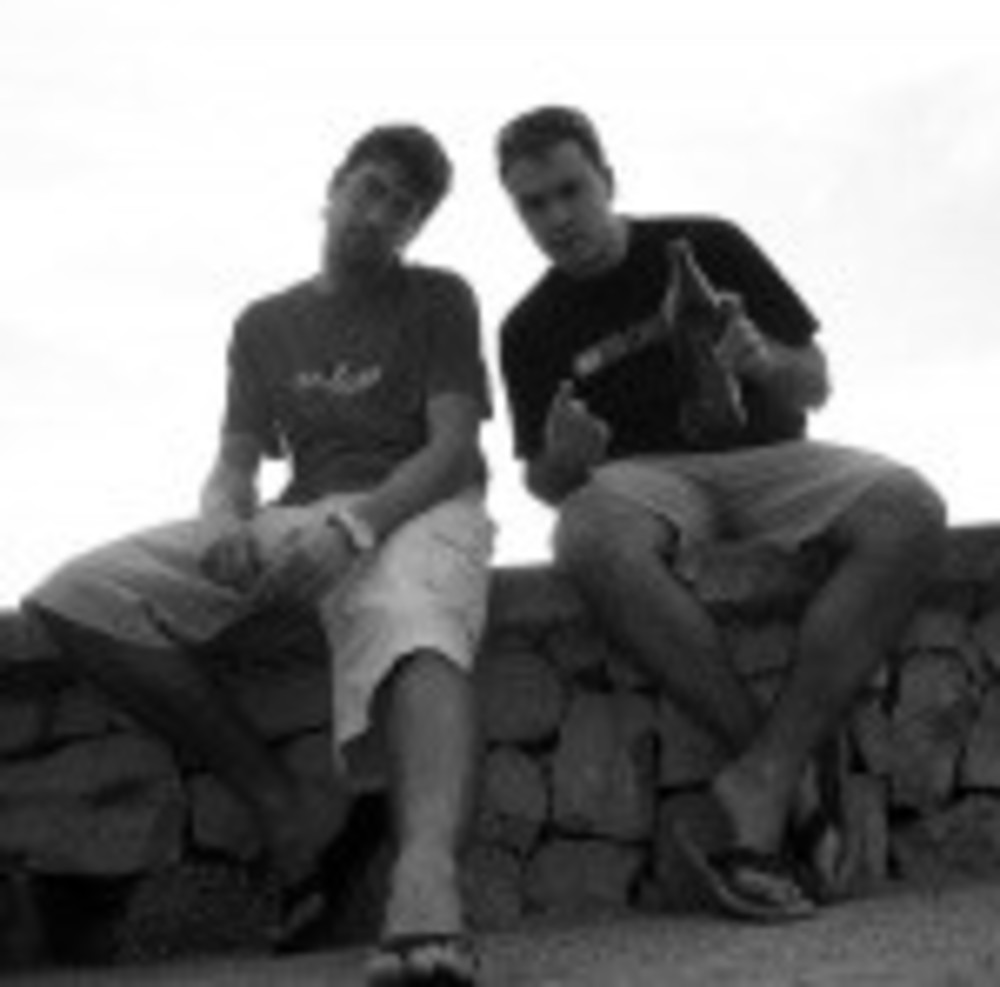 Nail & Vhysen