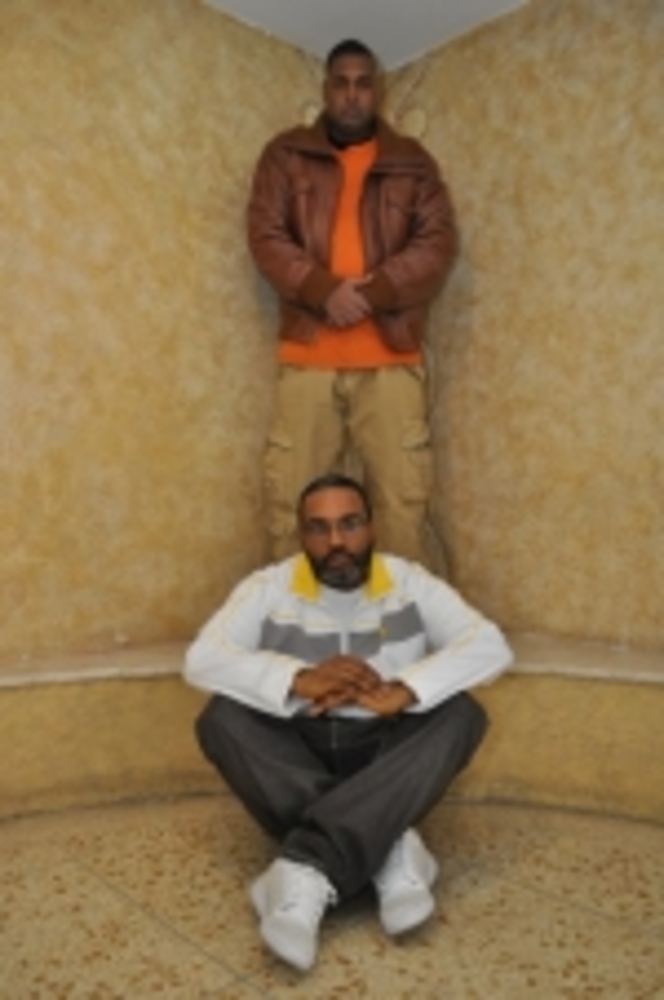 Neek The Exotic & Large Professor 