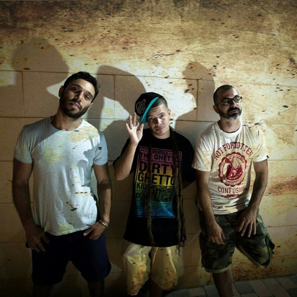 Rapsusklei, Sharif & Juaninacka