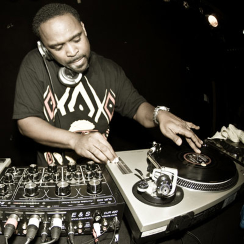 DJ Spinna