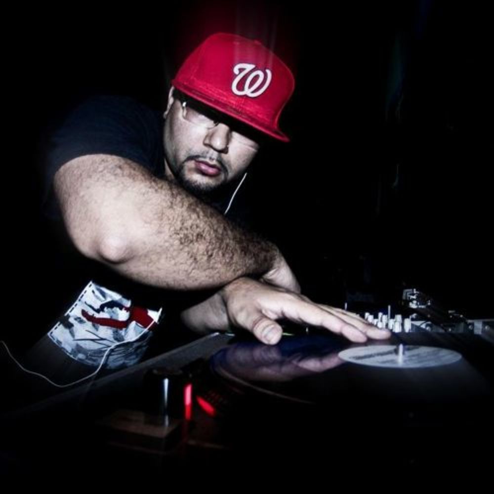 Dj Mad Pee