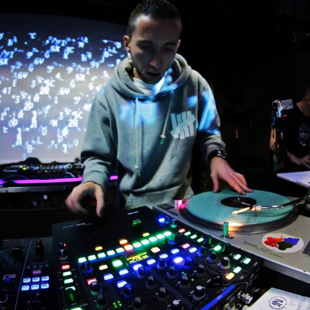 DJ Nix'on