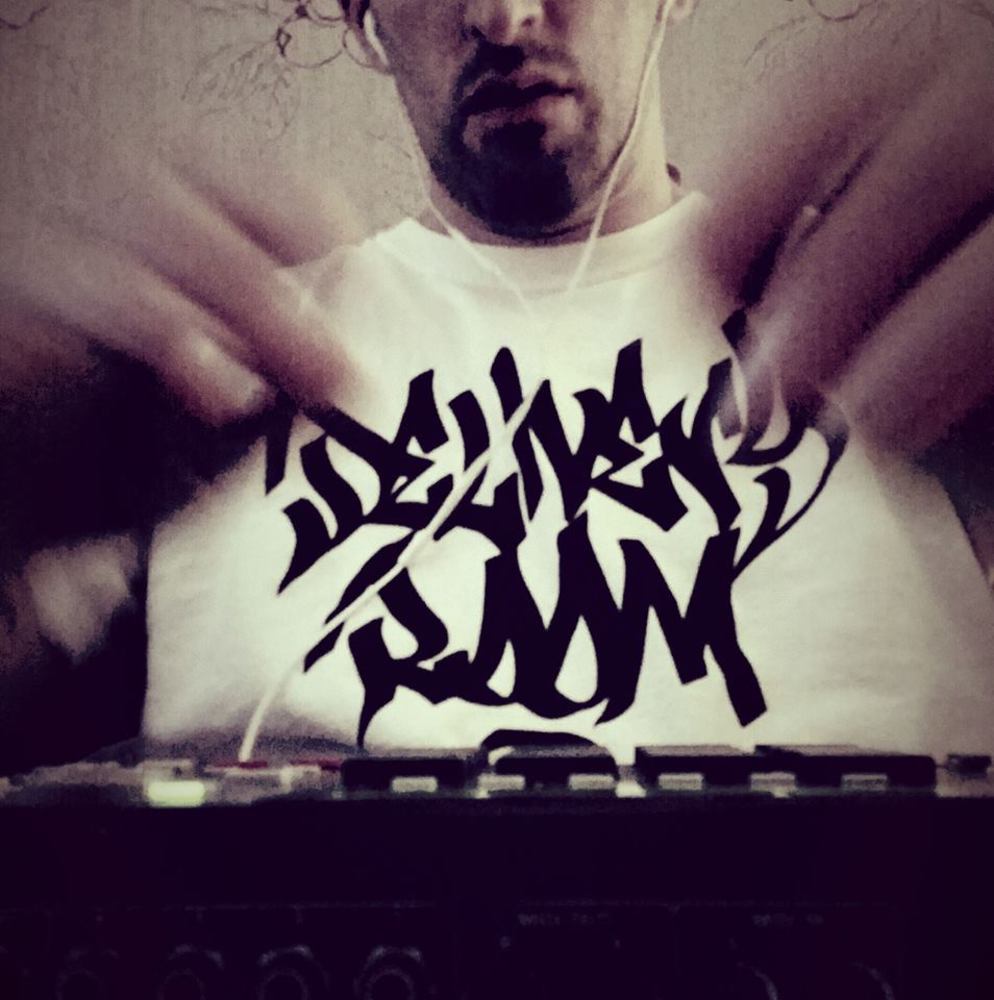 DJ Riseone